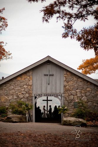 The Pretty Place Chapel Wedding, Symmes Chapel Wedding, Pretty Place Chapel Wedding, Pretty Place Wedding, Symmes Chapel, Shrek Wedding, Pretty Place Chapel, Wedding Tools, Wedding Archway