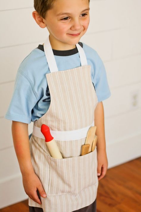 Child's Apron Pattern - available for PDF download! - Tidbits Boy Apron Pattern, Kids Apron Pattern Free, Childrens Apron Pattern, Child Apron Pattern, Boy Apron, Apron Pattern Free, Kids Aprons, Child Apron, Toddler Apron