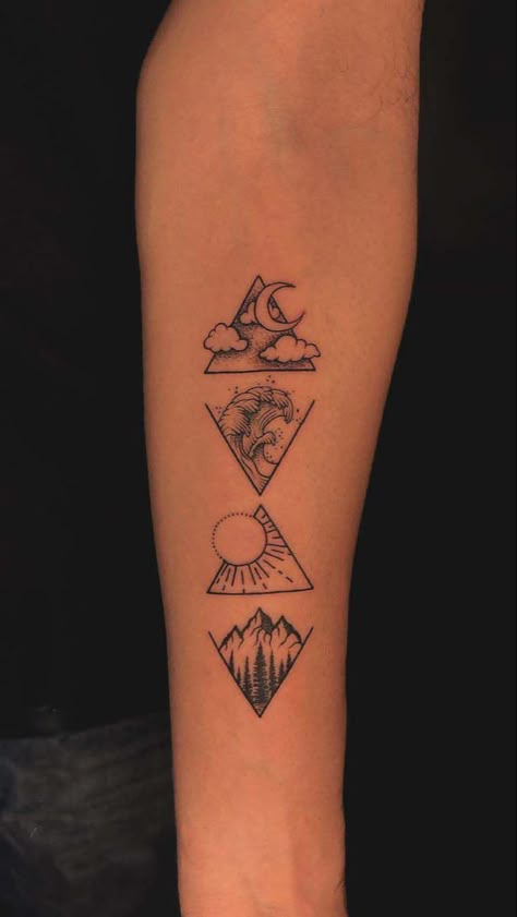 Travel Tattoo Ideas For Women, Travel Inspired Tattoos, Watercolor Bike, Travel Tattoo Ideas, Tattoo Sonne, Element Tattoo, Tatuagem Masculina Pequena, Heart Watercolor, Simple Tattoos For Guys