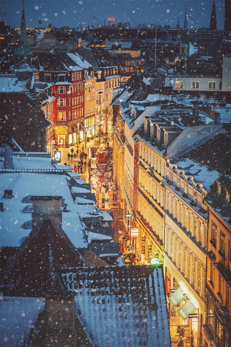 Denmark Winter, Denmark Aesthetic, Copenhagen Aesthetic, Snowy Evening, Copenhagen Christmas, Beautiful Streets, Winter Wonder, Copenhagen Denmark, Winter Aesthetic