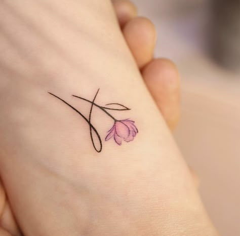 Mini Tattoo Girl, Tattoo With Initials, Letter B Tattoo, Infinity Symbol Tattoo, Tattoo Design For Hand, Minimalistic Tattoo Ideas, H Tattoo, Wrist Tattoo Ideas, Minimalistic Tattoo