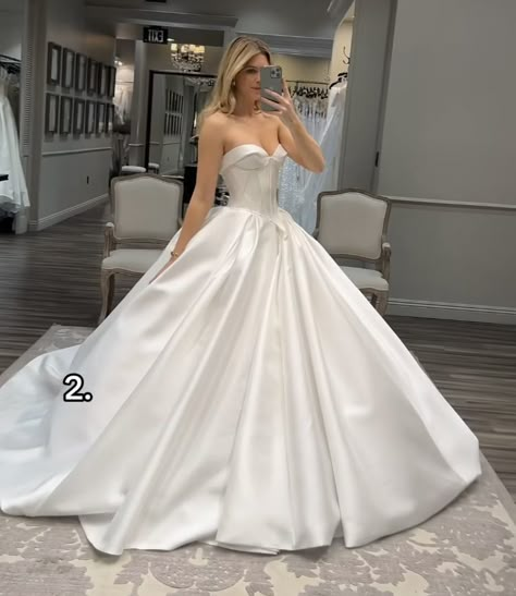 Satin Wedding Dress Corset, Wedding Dress No Sleeves, Dramatic Wedding Dress, Wedding Dress Corset, Award Show Dresses, Ballgown Wedding Dress, Satin Ball Gown, Fairy Tale Wedding Dress, Ballgown Wedding