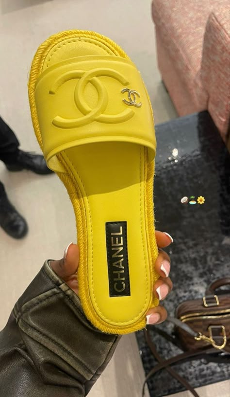 Baggy Shoes, Yellow Slides, Chanel Slides, Rich Rich, Pretty Sneakers, Pretty Sandals, Trendy Shoes Sneakers, Pretty Shoes Sneakers, Jordan Shoes Retro