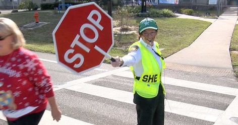 When 68-year-old Patty Polley picked up a school crossing guard gig a few years ago,she considered it as a way to make some extra money. But after she started… Busy Road, Crossing Guard, Much Ado About Nothing, Inspirational Stories, Family Relationships, Inspirational Story, Extra Money, Year Old, Parenting