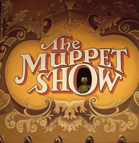 the muppet show The Muppets Poster, The Muppets Aesthetic, Muppet Crochet, Muppets Aesthetic, Muppet Art, Muppets Vintage, Sapo Kermit, The Muppet Movie, Statler And Waldorf