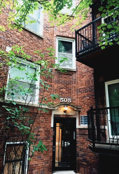 Brick Apartment Aesthetic Exterior, Vintage City Apartment, Brooklyn Apartment Exterior, Nyc Brick Apartment Aesthetic, Small Boston Apartment, 90s Apartment New York, Apartment Neighbors Aesthetic, Cozy Apartment Exterior, Small Town Apartment Building