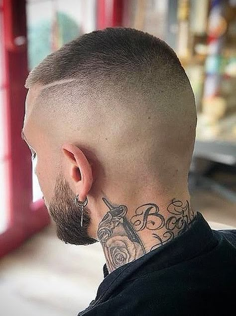 Styled Buzzcut Men, Buzzcut With Line, Skin Fade Buzzcut Men, Buzzcut Men Fade, Marine Haircut, Army Haircut, Fade Hairstyles For Men, Skin Fade Hairstyle, Low Fades