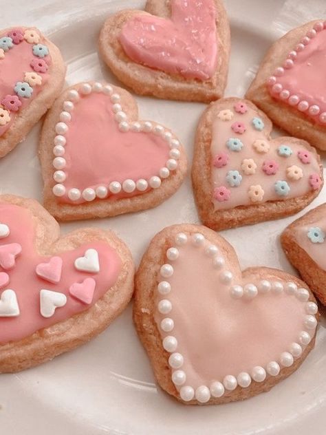 Home / X Empire Cookie, Dr Ideas, Kawaii Cookies, Pink Sweets, Pink Cookies, Shaped Cookies, Kawaii Cooking, Heart Shaped Cookies, Soft Sugar Cookies