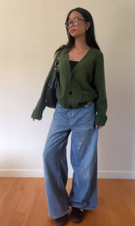 Full Covered Outfits, Fun College Outfits, Short Green Cardigan Outfit, Dark Green Cardigan Outfit Aesthetic, Early 2000s Fashion Modest, Olive Garden Outfits, Green Teacher Outfit, Christian Clothes For Women, Woman Button Up Shirt Outfit