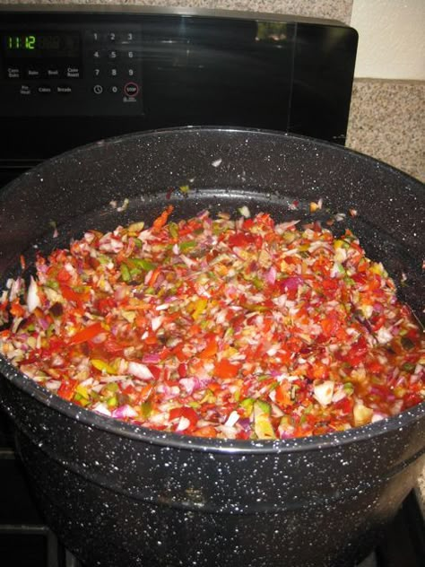 Pioneer Woman Hoagies With Quick Pepper Relish, Bell Pepper Relish Canning, Green Pepper Relish Canning Recipes, Pepper Relish Recipe Easy, Pepper And Onion Relish Recipes, Mad Hatter Pepper Recipes, Green Pepper Relish, Canning Condiments, Sweet Pepper Relish