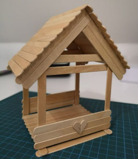 Popsicle Houses Diy, Gingerbread House Out Of Popsicle Sticks, Bird Houses Popsicle Sticks, House From Popsicle Sticks, Things Made Out Of Popsicle Sticks, Popsicle Stick Cottage, Birdhouse Popsicle Sticks, Popsicle Stick Houses Easy Step By Step, Wood Popsicle Stick Crafts