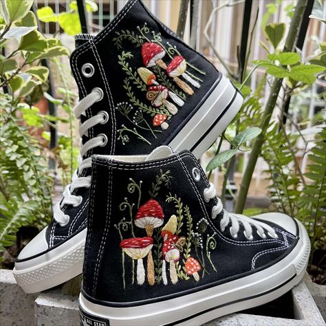 🧡 Dear Guests...🧡🧡🧡 Welcome to EmbroideryConverse and choose private custom-made embroidery shoes !!! 

🧡 See more designs and order at: https://www.etsy.com/uk/shop/LucyDavisCreations Pretty Converse, Converse Shoes Price, Boty Converse, Shoe Embroidery, Converse Embroidery, 1970s Shoes, Cute Converse Shoes, Embroidered Sneakers, Chuck Taylor Shoes