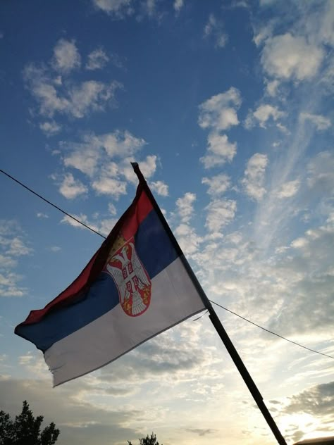 srbija, zastava srbije, kosovo, nema predaje, zastava Serbia Astetic, Serbia Flag Aesthetic, Serbian Flag Aesthetic, Serbia Flag Wallpaper, Srbija Wallpaper, Serbia Wallpaper, Serbia Aesthetic, Serbian Flag, Loving Boyfriend