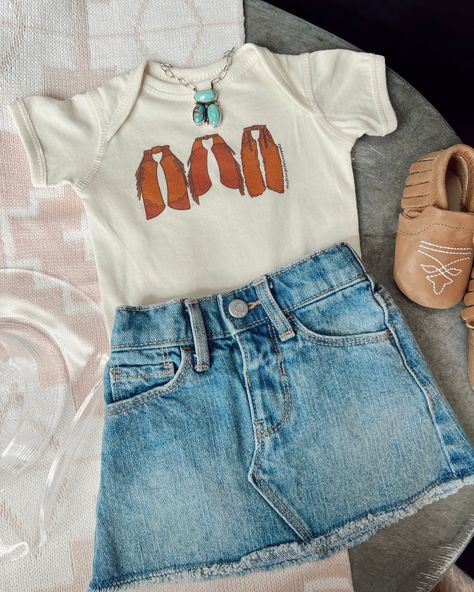 Our Baby Vogue section has some of the cutest things for your little coming up cowkids!🐴🐮💞 . . . Western Style | Western Boutique Western Vogue, Western Baby Girls, Western Baby Clothes, Western Chaps, Baby Ray, Vogue Home, Baby Clothes Country, Cowgirl Baby, Western Baby