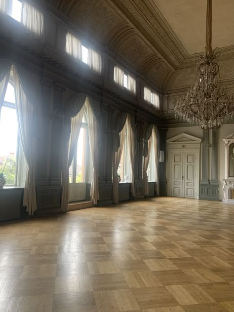 Ball Room Aesthetic Dancing, Ballroom In House, 1800 Ballroom, Ballrooms In Houses, Ball Room Fantasy Art, Inside Castle Aesthetic, Old Money Ballroom, Ballroom Bloxburg, Vintage Castle Interior