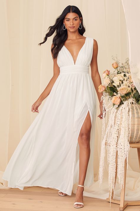 Lulus Wedding Dress, Full Maxi Skirt, White Maxi Dress, Formal Dresses Gowns, Backless Maxi Dresses, White Gowns, Flattering Dresses, White Maxi, Take Two