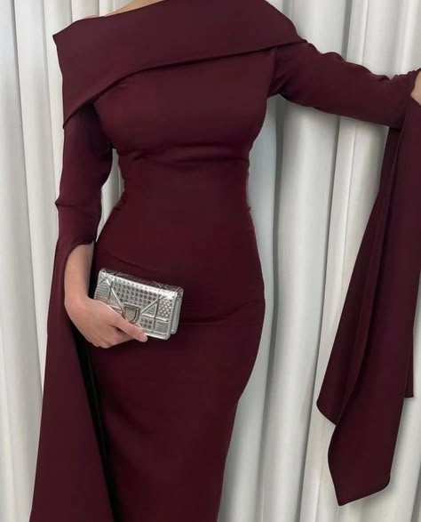 Classy Dress Hijab, Hijabi Prom Dress Classy, Graduation Dresses With Sleeves, Soiree Dresses For Hijab Classy, Soiree Dresses For Hijab, Elegant Hijab Dress, Event Dresses Classy, Hijab Prom Dress, Dress Soiree