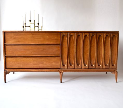 Mid Century Danish Furniture, Mid Century Modern Credenza, Walnut Credenza, Mid Century Credenza, Mid Century Modern Dresser, Danish Furniture Design, Mid Century Sideboard, Mid Century Architecture, Danish Furniture