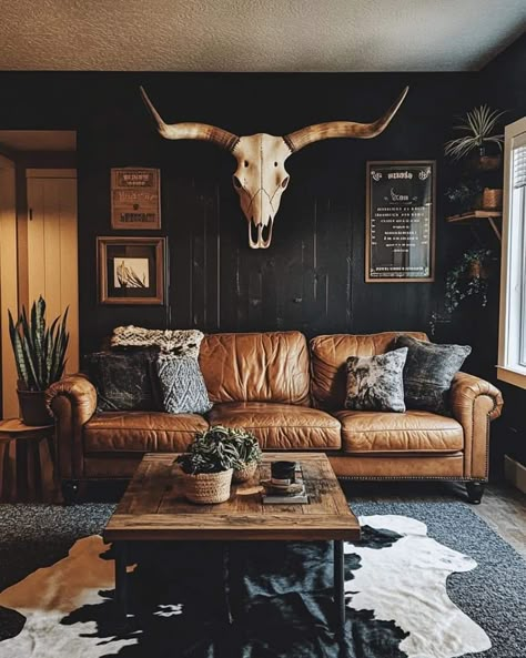 Cowboy Living Room, Western Living Room Ideas, Modern Country Living Room, Vintage Western Decor, Dark Western, Western Living Room Decor, Cozy Reading Chair, Modern Country Living, Western Living Room