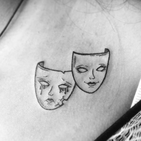 Mask tattoo designs are for creative people who like theater, acting, TV shows or movies. You will find a lot of unique tattoos and… #mentattoos #tattoosformen Tattoo Mask Face, Masked Face Tattoo, Drama Tattoo Mask, Tattoo Ideas Aesthetic Men, Two Face Mask Tattoo, Two Faced Tattoo Ideas, Cute Scary Tattoos, Tatuajes Grunge Aesthetic, Two Masks Tattoo