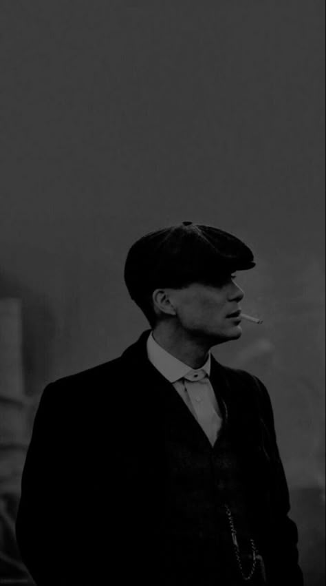 A Mullet Haircut, Water Live Wallpaper, Peaky Blinders Poster, Peaky Blinders Characters, Peaky Blinders Wallpaper, Peaky Blinders Thomas, Peaky Blinders Tommy Shelby, Cillian Murphy Peaky Blinders, Haha Photos