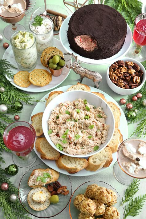 Holiday Open House Menu with Recipes Christmas Open House Food Ideas, Christmas Open House Menu, Open House Party Food, Easy Recipes For Christmas, House Party Food, Broccoli Breakfast, Open House Food, Open House Party, Christmas Recipe Ideas