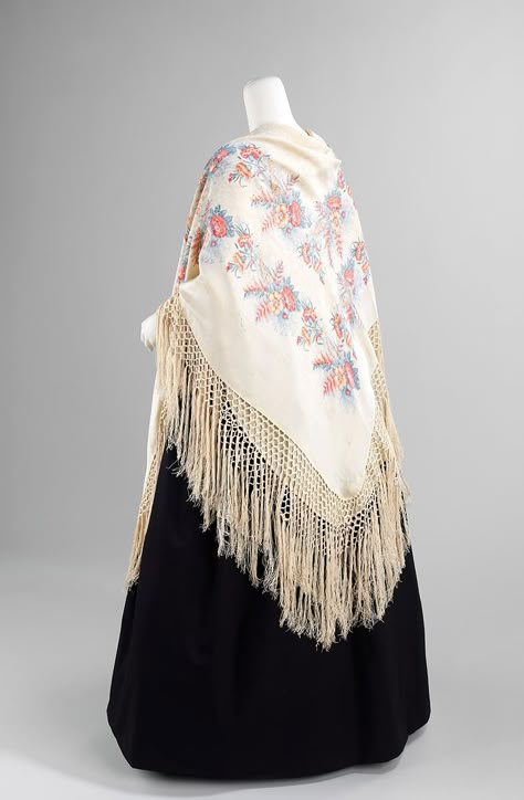 Shawl | probably French | The Met High Fashion Accessories, 19th Century Fashion, Costume Collection, Old Fashion, Historical Dresses, Fantasy Clothing, Fantasy Fashion, Historical Clothing, Character Outfits