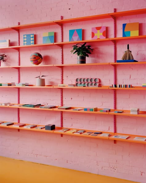 Yinka Ilori gives London studio colourful revamp Colourful Shop Interior, Sandshult Ikea Hack, Small Retail Shop Design, Art Shop Interior Design, Colourful Office Space, Cute Store Interior, Colourful Shelves, Colorful Shelving, Color Shelves