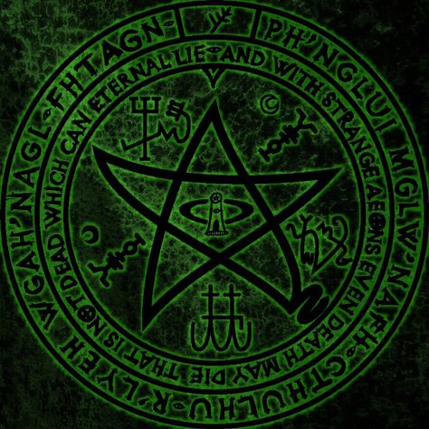 Green symbol Lovecraft Mythos, Elder Sign, Strange Aeons, Satanic Symbols, Cthulhu Fhtagn, Lovecraft Art, Miskatonic University, Yog Sothoth, Elder Gods