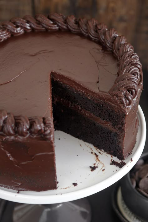 Resipi Kek, Inside Cake, American Chocolate, Amazing Chocolate Cake Recipe, Coconut Cheesecake, American Cake, Best Cakes, Best Chocolate Cake, Chocolate Cakes