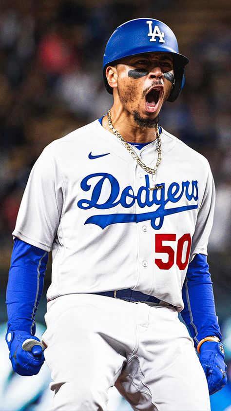 Mookie Betts Wallpaper, Mlb Baseball Players, Famous Baseball Players, Dodgers Nation, Dodger Baseball, La Dodgers Baseball, Baseball Wallpaper, Dodgers Girl, Corey Seager