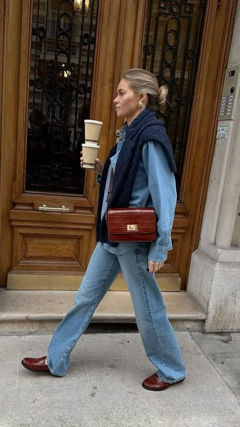 Chic Basic Outfits, Classy Feminine Aesthetic, Claire Rose Cliteur, Claire Rose, Capsule Wardrobe Outfits, All Jeans, February 10, Wardrobe Outfits, Fall 24