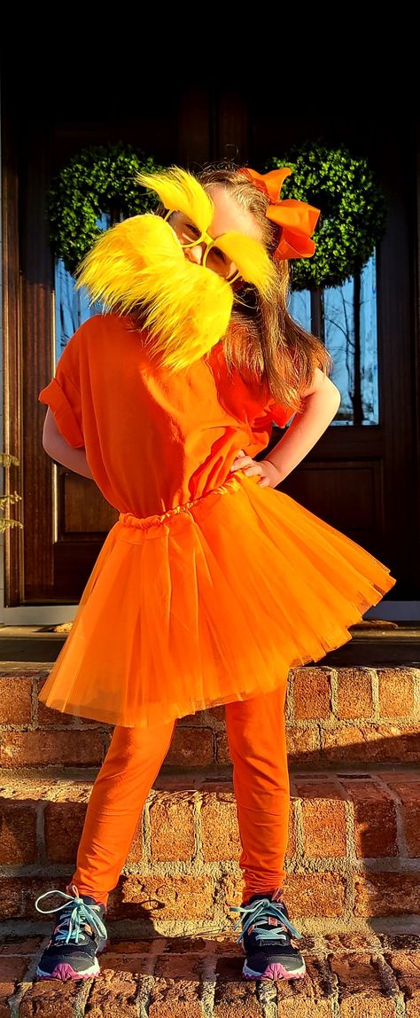 Lorax Family Costume, Lorax Halloween Costumes Family, Lorax Dress Up Day, Preppy Lorax Costume, Cute Lorax Costume, Orange Costume Ideas, Lorax Costume Women, The Lorax Halloween Costume, Diy Lorax Costume