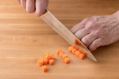 How to Dice Carrots How To Dice Carrots, Cooking Drawing, Basic Knife, Eating Carrots, Cut Butternut Squash, Knife Skills, Garlic Uses, Knife Skill, Recipes Learn