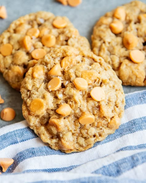 The combination of chewy oatmeal and butterscotch chips in these Oatmeal Scotchies is one of my favorites. These cookies are loaded with Baking Ideas Cookies, Butterscotch Chocolate Chip Cookies, Quick And Easy Treats, Oatmeal Butterscotch, Butterscotch Chip Cookies, Best Cookie Recipe Ever, Oatmeal Scotchies, Oatmeal Butterscotch Cookies, Oatmeal Cookie Recipe