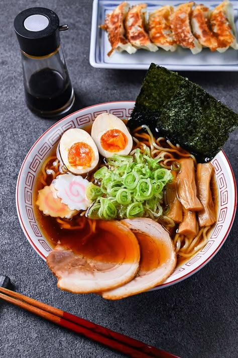 Noodles Soy Sauce, Ramen Toppings, Shoyu Ramen, Ramen Recipes, Japan Food, Ramen Noodles, Food Obsession, Cafe Food, Comfort Foods