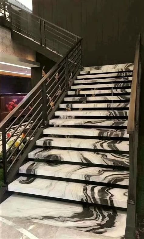 Panda Marble Stairs, Stairs Marbal Design, Stair Tile Design, Stairs Stone Design, Black Marble Stairs, Stair Tiles Ideas, Stairs Marble Design, Granite Stairs Design Modern, Marble Stairs Design