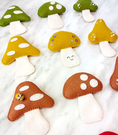 🌞Summer Crafting Ideas for Kids + New (free!) Pattern 🍄 Fabric Mushrooms Pattern, Mushroom Felt Pattern, Felt Mushroom Pattern, Felt Templates Printable Free Pattern, Cricut Mushroom, Felt Patterns Free, Crafting Ideas For Kids, Diy Felt Crafts, Felt Templates