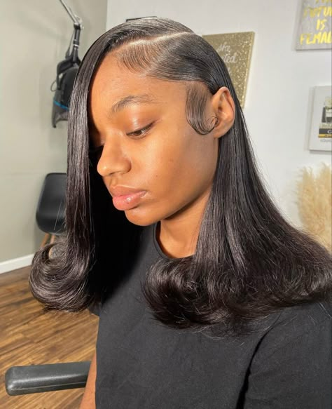 Leave Out Short, Flipped Ends, Flat Iron Hair, Straight Weave Hairstyles, Sew In Hairstyles, Braids Wigs, Goddess Braids Hairstyles, Me Vibes, Edges Hair