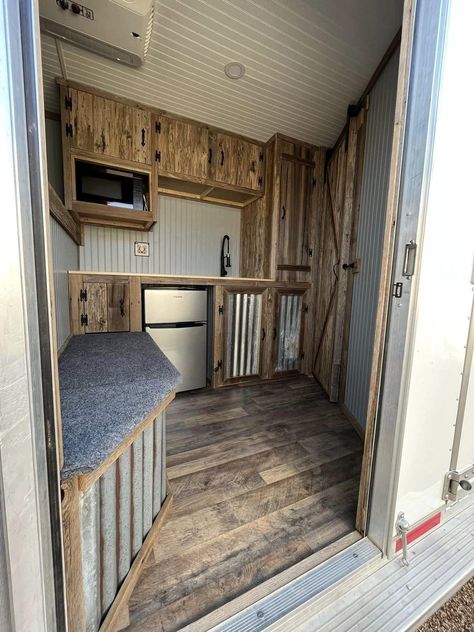 Horse Trailer Decorating Ideas, Gooseneck Horse Trailer Tack Room Ideas, Horse Trailer Renovation Ideas, Horse Trailer Tack Room Conversion, Diy Horse Trailer Living Quarters, Trailer Tack Room Organization, Living Quarters Horse Trailer Ideas, Horse Trailer Living Quarters Diy, Living Quarters Horse Trailer Ideas Diy