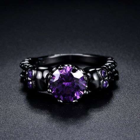 18k Black Gold Plated. Purple Zircon Urban Fantasy Aesthetic, Cute Wedding Rings, Fashion Makeup Looks, Wiccan Wedding, Wish I Was Pretty, Edgy Rings, Skull Wedding Ring, Dragon Claws, Skull Engagement Ring