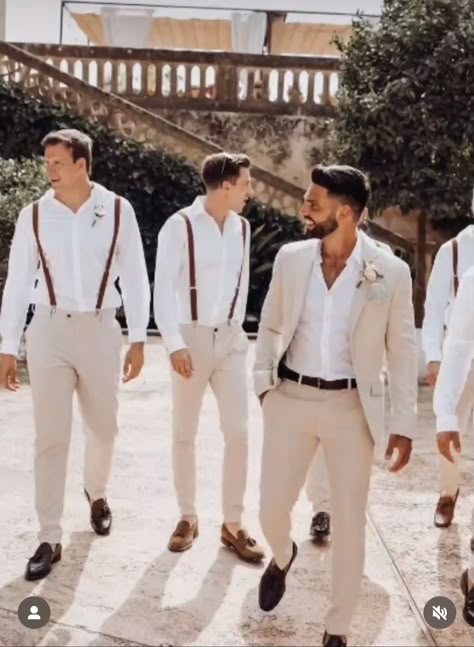 Sand Suits Wedding, Men’s Beach Wedding Suit, Mens Wedding Suits Beige, Cream Linen Suit Wedding, Abroad Groom Outfit, Cream Groom Attire, Light Beige Suit Men Wedding, Sand Colored Suit Wedding, Men’s Khaki Suit