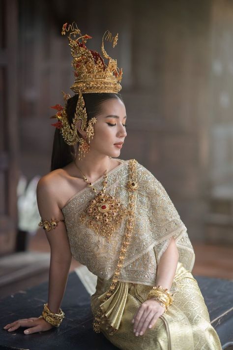 Thailand Traditional Dress, Thai Outfits, Thailand Costume, Thailand National Costume, Thai Dresses, Thailand Dress, Thailand Traditional, Traditional Asian Dress, Traditional Thai Clothing