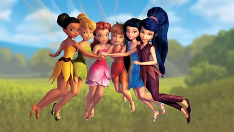 Iconic Trios Female, Iconic Trios, Tinkerbell Wallpaper, Tinkerbell Movies, Disney Fairies Pixie Hollow, Disney Mignon, Trio Costumes, Pirate Fairy, Tinkerbell And Friends