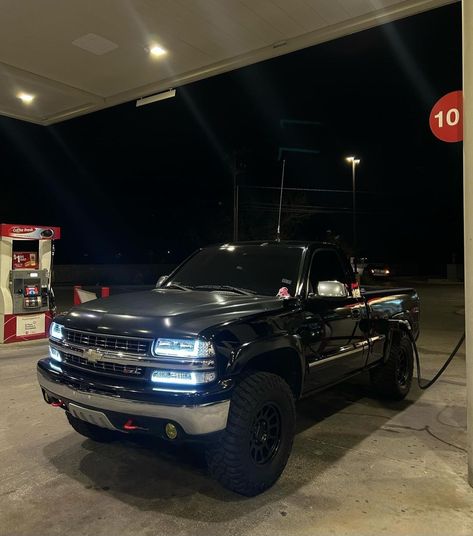 Chevy Silverado Z71, Silverado Z71, Silverado Truck, Lifted Chevy Trucks, Lifted Chevy, Chevy Pickup Trucks, Gmc Truck, Chevy Pickups, Chevy Truck