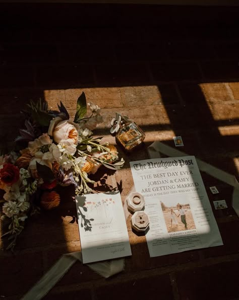 Flat Lay Ideas Wedding, Moody Wedding Flat Lay, Fall Wedding Flatlay, Wedding Details Flatlay, Patagonia Elopement, Hampers Photography, Flat Lay Wedding Photography, Wedding Layflat, Flatlay Wedding Details