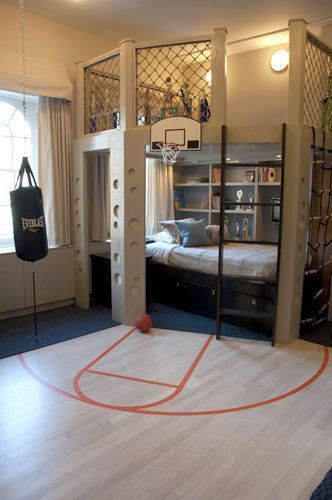 Skjulte Rum, Cool Boys Room, Playroom Idea, Basketball Room, Creative Kids Rooms, Sport Bedroom, Indoor Basketball Court, Indoor Basketball, Sports Room