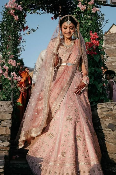 Pastel Pink Lehenga, Pink Bridal Lehenga, Colour Trend, Bridal Lehenga Designs, Latest Bridal Lehenga, Lehenga Designs Simple, Millennial Pink, Pink Lehenga, Bridal Lehengas