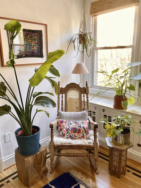 Reading corner classroom