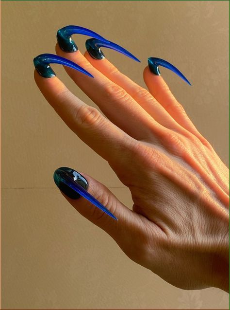 Crazy Nail Shapes, Ugly Nails Weird, Reverse Nails, France Nails, Interesting Nails, Black And Blue Nails, Ugly Nails, Funny Nails, Bad Nails